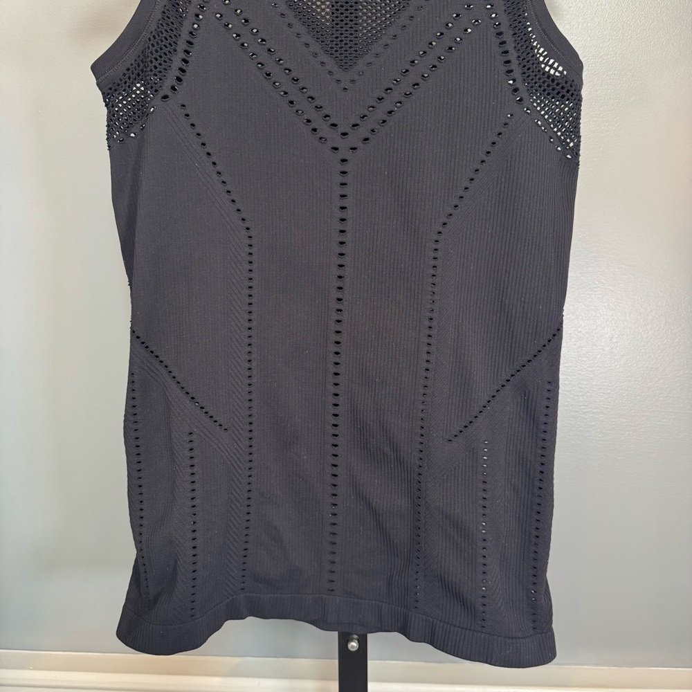 Athleta Oxygen Tank Black Seamless Mesh Top Small Perforated Workout Athletic - Picture 3 of 7